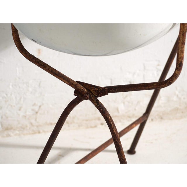 Bathtub in Enamelled Iron, Central Europe, 1950 For Sale - Image 3 of 12
