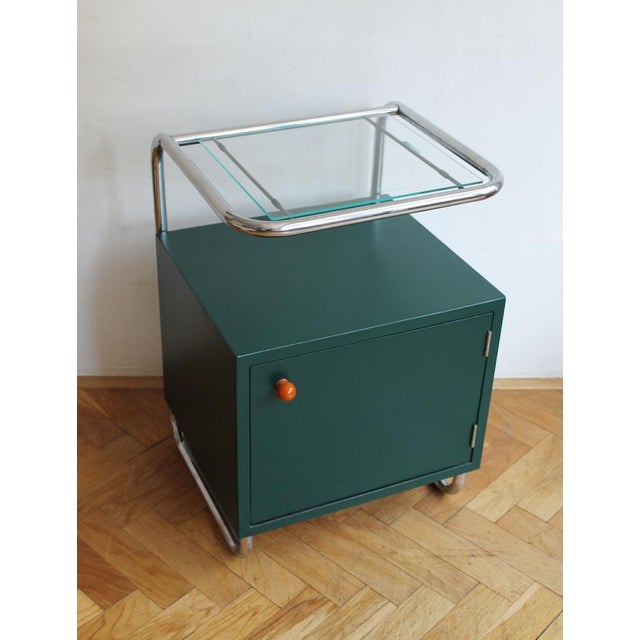 Bauhaus Functionalist Tubular Steel Bedside Table by Robert Slezak for Kovona, Czech, 1940s For Sale - Image 3 of 18