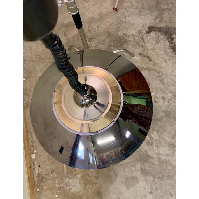 Mid-Century Modern 1980s Chrome-Plated Sheet Lamp For Sale - Image 3 of 7