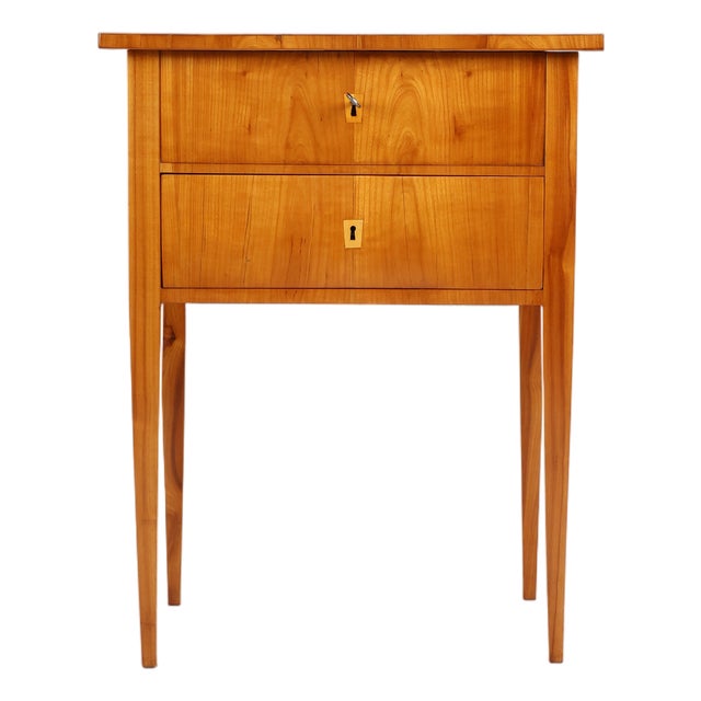 Biedermeier Side Table in Cherry Wood, 1820 For Sale