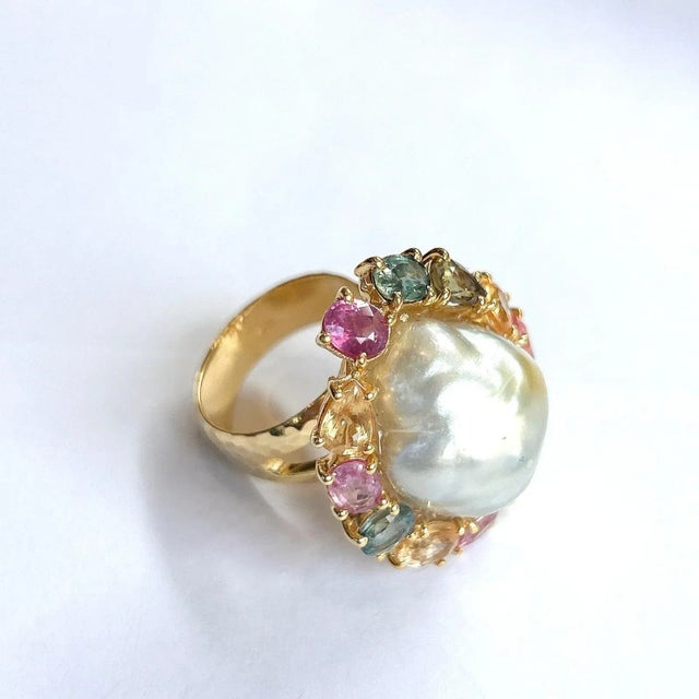 Bochic “Orient” Multi Color Fancy Sapphires & Pearl Ring Set 18K Gold & Silver, Size 4.5 For Sale - Image 4 of 5