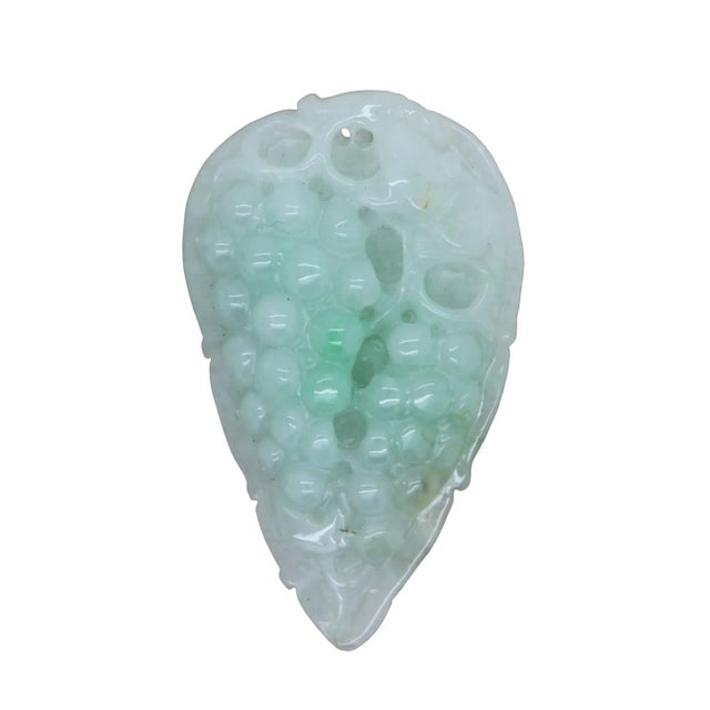 Green Detail Carved Green Color Natural Jade Grape Fruit on Leaf Pendant For Sale - Image 8 of 8