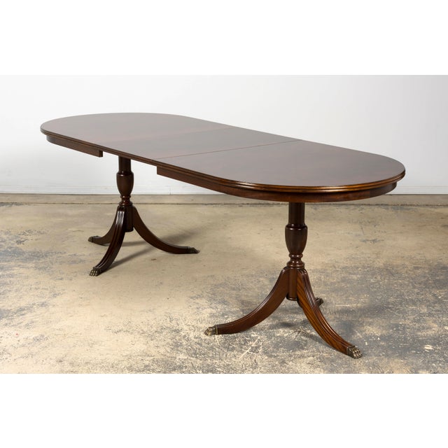 Traditional Mid-Century English Georgian Style Mahogany Double Pedestal Extendable Dining Table For Sale - Image 3 of 17