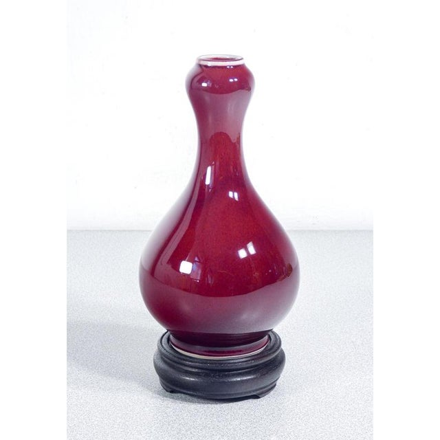 Qing Oxblood Red Suantouping Vase in Porcelain, 1950s For Sale - Image 16 of 16