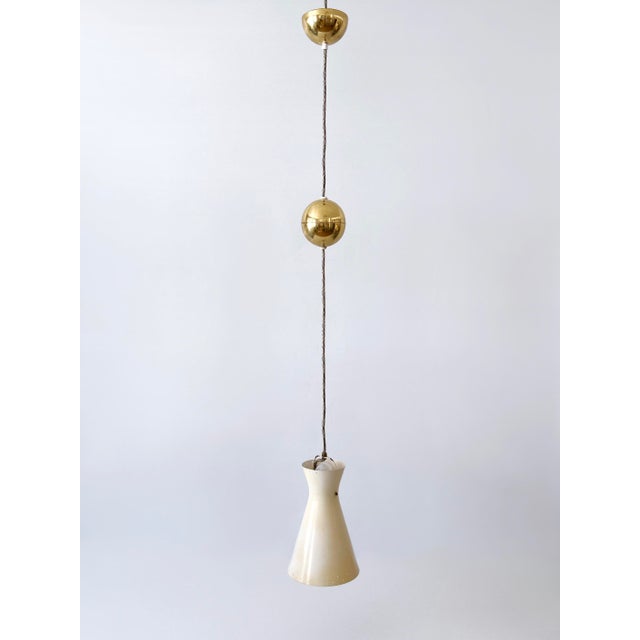 Mid-Century Pulley Diabolo Pendant Lamp attributed to Vereinigte Werkstätten, Munich, 1950s For Sale - Image 11 of 18