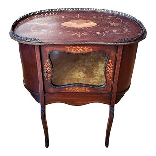 Vintage French Louis XV-style Small Liquor Cabinet/Occasional Table For Sale
