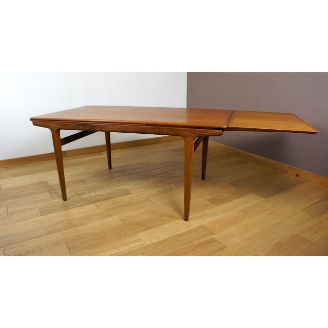 Danish Teak Dining Table by Johannes Andersen for Uldum Mobelfabrik, 1960 For Sale - Image 6 of 17