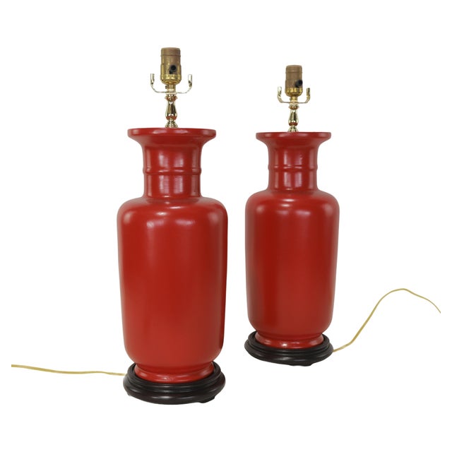 These striking vintage ceramic table lamps draw inspiration from the classic lines of Chinese vases. The elegantly...