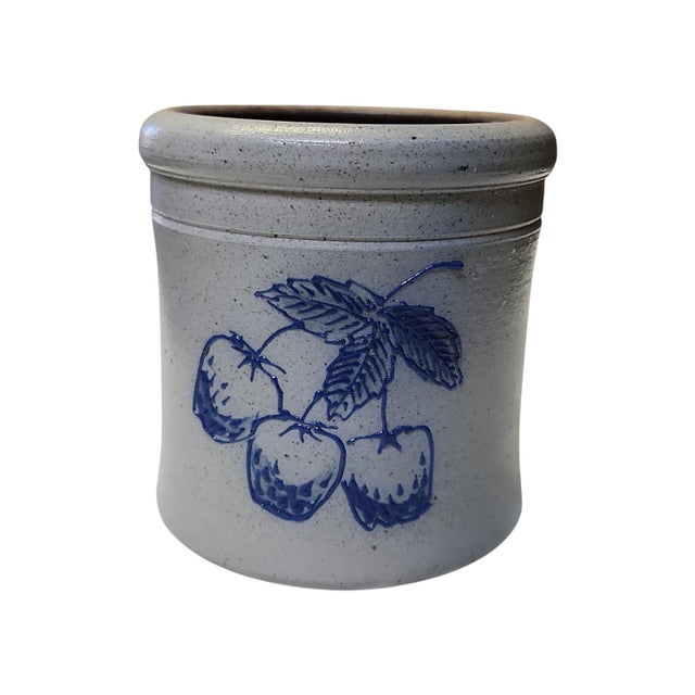 Lovely sturdy vintage kitchen crock from short lived Rockdale Union Stoneware of Edgerton, Wisconsin, circa 1992-97, in...
