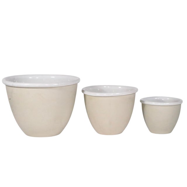 Nest of Three Bennington Potters Mixing Bowls Design Attributed to David Gil C. 1970's For Sale - Image 17 of 18
