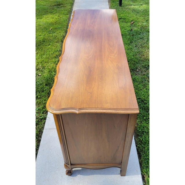 1960s Thomasville French Provincial Buffet For Sale - Image 10 of 13