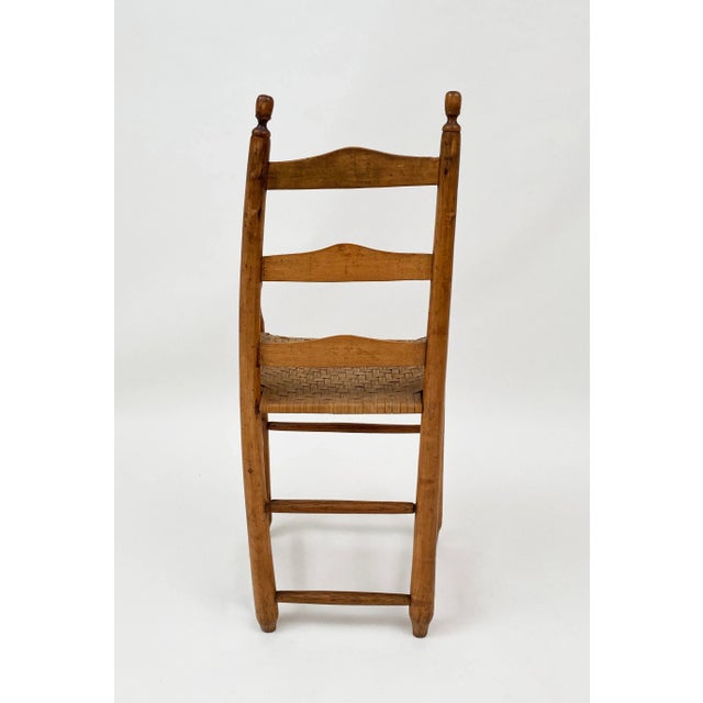 This Kentucky-made, hard-rock maple youth chair/spinning chair is a true piece of art! Hand carved and constructed during...