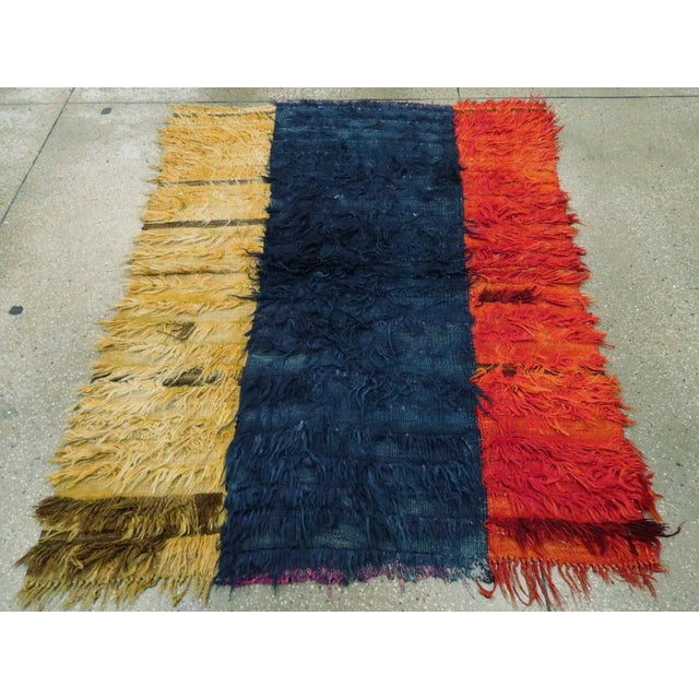 Galerie Shabab Collection Mid-20th Century Turkish Tulu Rug For Sale - Image 4 of 9