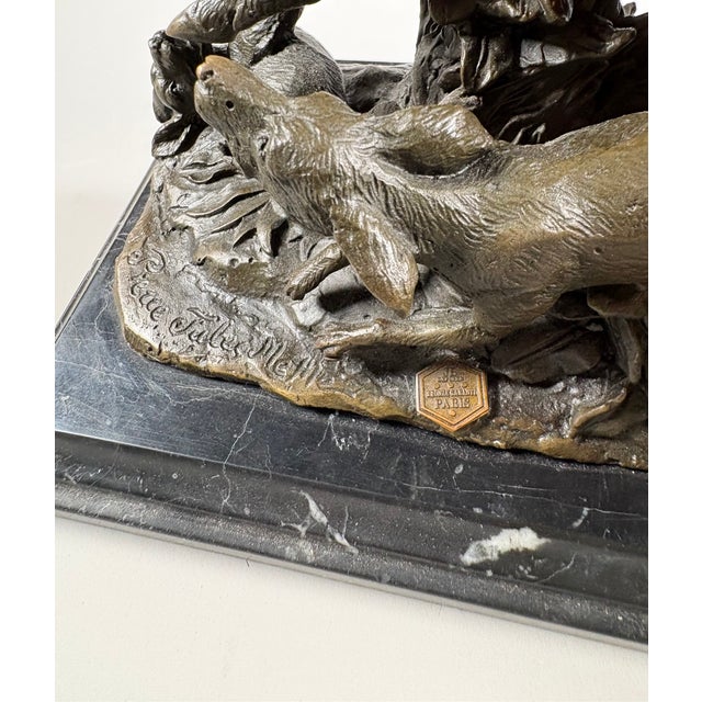 Mid 19th Century Pierre Jules Mene (1810-1879) Sanglier Pris Par Quatre Chiens Sculpture en Bronze For Sale - Image 5 of 8