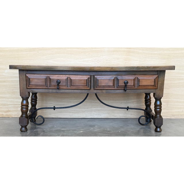 Early 20th Century Spanish rectangular coffee table with turned legs and four drawers For Sale - Image 17 of 18