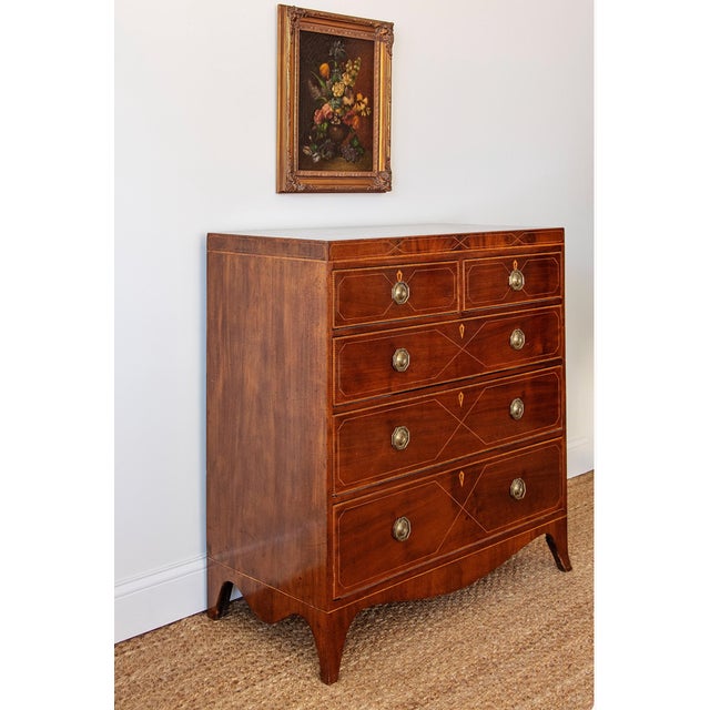 English Exceptional English Regency Mahogany Chest of Drawers With Satinwood String Inlay | Ca. 1795 For Sale - Image 3 of 5