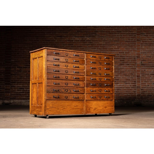 American Antique 16-Drawer Quarter-Sawn Oak Rolling Flat File Cabinet For Sale - Image 3 of 10