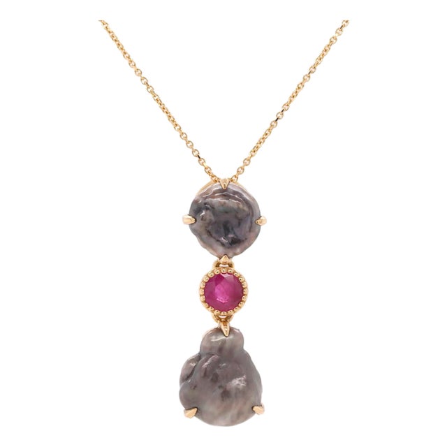 Natural Tahitian Pearl and Ruby 14ct Yellow Gold Pendant - Fei Liu For Sale