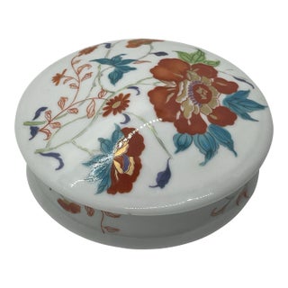 1980s A. Raynaud & Cie Limoges Porcelain Hokusai Celadon 4" Lidded Jewelry Trinket Box For Sale