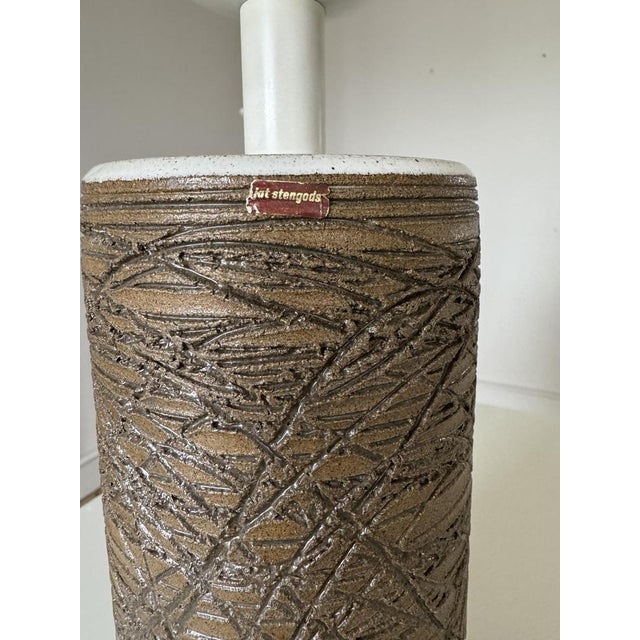 Mid-Century Sgrafitto Stoneware Table Lamps by Aage Rasmus for Selsbo, Sweden, 1960s, Set of 2 For Sale - Image 6 of 12
