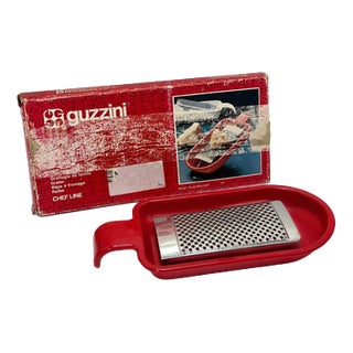 Vintage Chef Line Table Grater by Bruno Gecchelin for Guzzini, 1980s For Sale