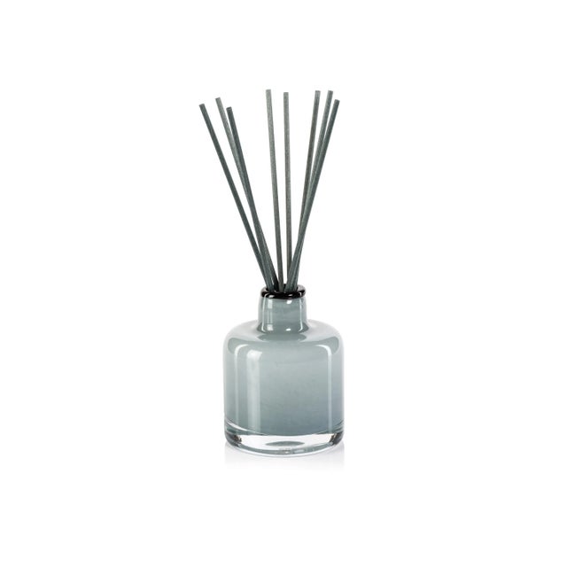 Our sophisticated Bottled Reed Diffuser adds a fragrant and comforting aroma to your favorite space! Glass vessel donned...