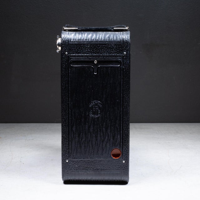 Antique "No. 1a Folding Pocket Kodak" Camera With Original Factory Box c.1926-1932 For Sale In San Francisco - Image 6 of 10