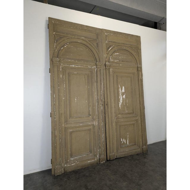 Late 19th Century Wood-Paneled Doors, Set of 2, in Very Good conditions.