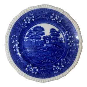 Early 20th Century Copeland England Spud’s Tower Plate Gadroon Edge