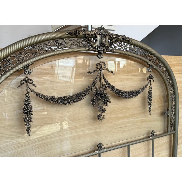 19th Century Double Bedroom French Belle Époque Bronze Iron Brass and Glass For Sale - Image 6 of 18