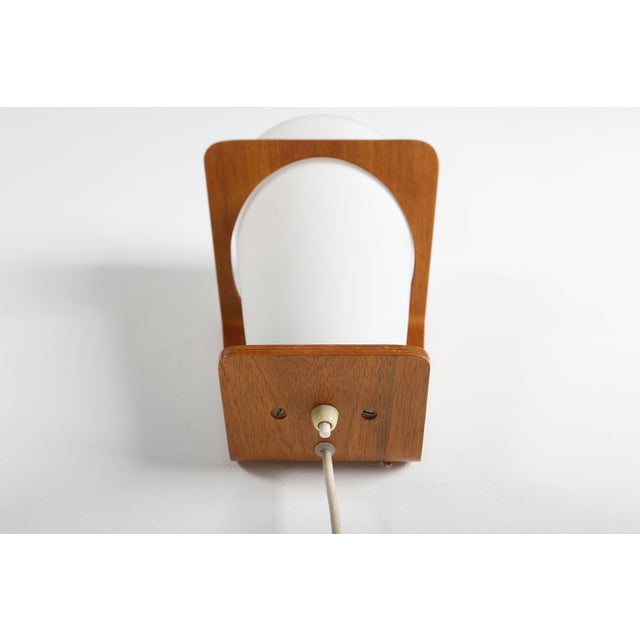 Wall Lamp in Curved Teak and Plywood by Louis Kalff for Philips, 1959 For Sale - Image 9 of 12