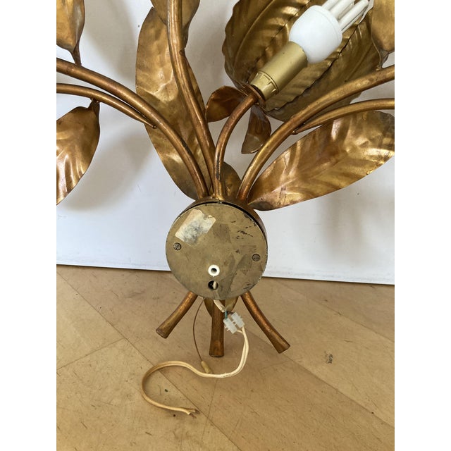 Hollywood Regency Gold-Colored Floral Brass Wall Lamp by Hans Kögl, 1960s For Sale - Image 13 of 14