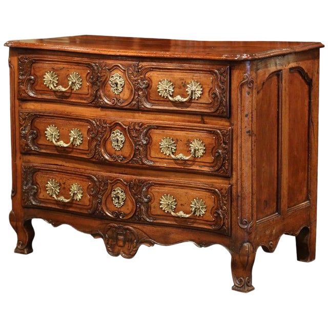 18th Century French Louis Xv Carved Walnut Bombe Chest Of Drawers