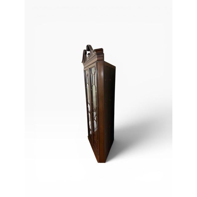 Wood Hekman Attributed Mahogany Corner Display Cabinet For Sale - Image 7 of 18
