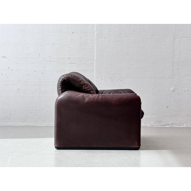 Set of Maralunga Armchair and Ottoman in Leather by Vico Magistretti for Cassina, Italy, 1970s For Sale - Image 13 of 18