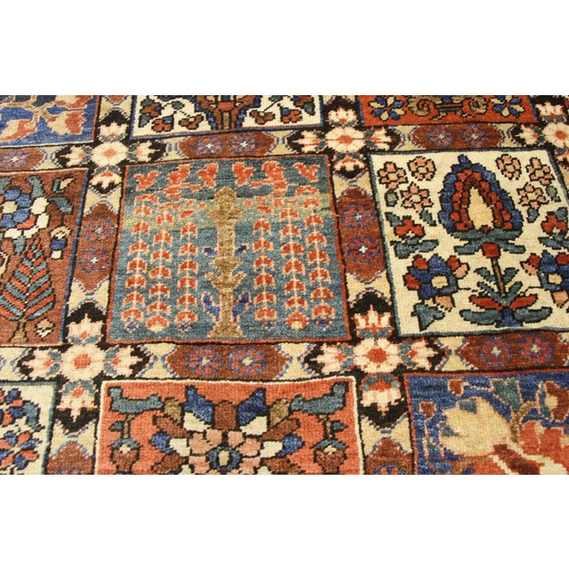 Antique Persian Bakhtiari Rug - 04'08 X 06'07 For Sale - Image 4 of 6