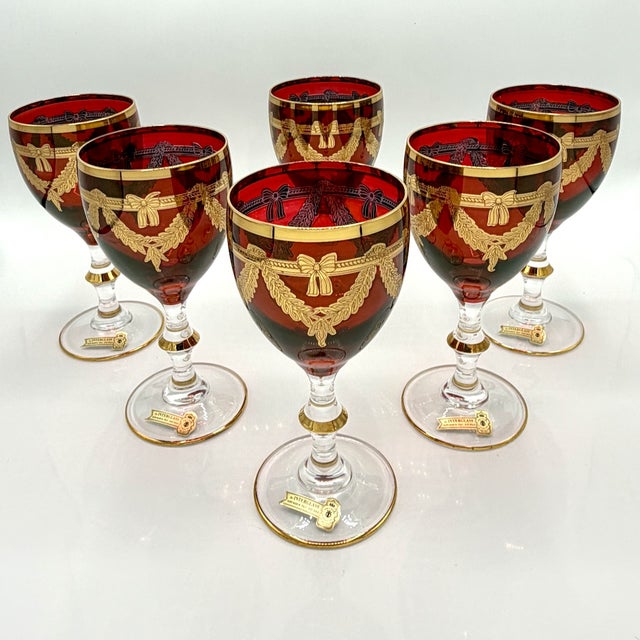 Vintage Italian Ruby Red Crystal Wine Goblets with 24k Gold Neoclassical Garlands by Interglass, 1980s, Set of 6 For Sale - Image 14 of 18