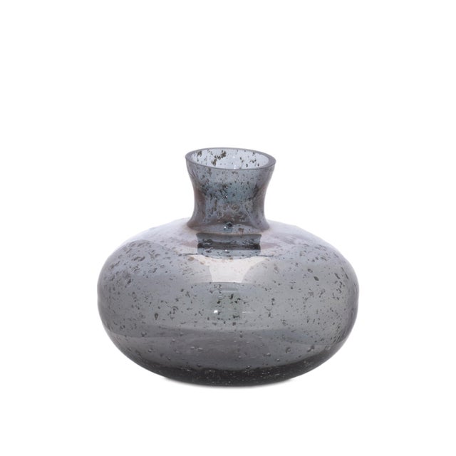 Kenneth Ludwig Chicago Bubbled Glass Bud Vase (Set of 3) For Sale - Image 4 of 4
