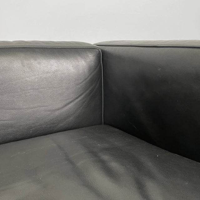 Italian Modern LC2 Sofa in Black Leather by Le Corbusier, Jeanneret and Perriand for Cassina, 1980s For Sale - Image 12 of 18