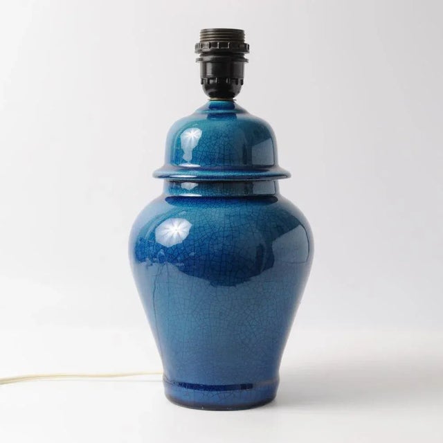 Mid-Century Modern Blue Crackle Glaze Ginger Jar Ceramic Table Lamp, 1960s For Sale - Image 3 of 11