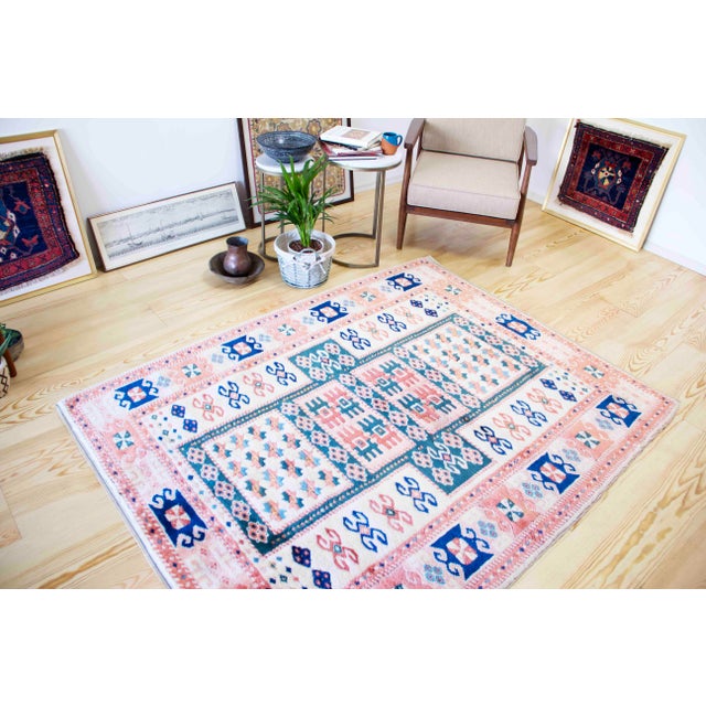 5x7 Vintage Central Anatolian Yoruk Turkish Area Rug Geometric Field With Scattered Symbols Salmon Border 5 3 X 6 7 Chairish