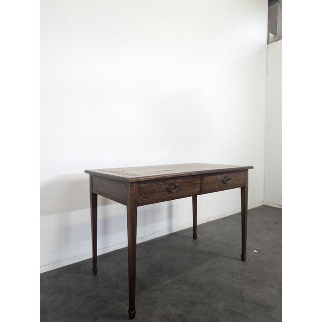 Antique Louis XVI Style Desk in Mahogany, 1800s, in Very Good conditions.