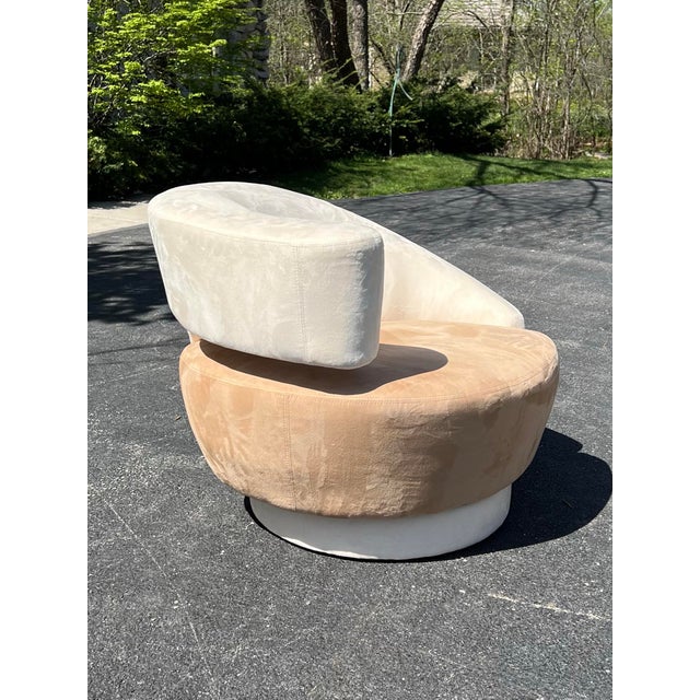 Gorgeous two tone sculptural Weiman Preview swivel chairs. Colors are a beautiful rich camel tan and ivory micro suede...