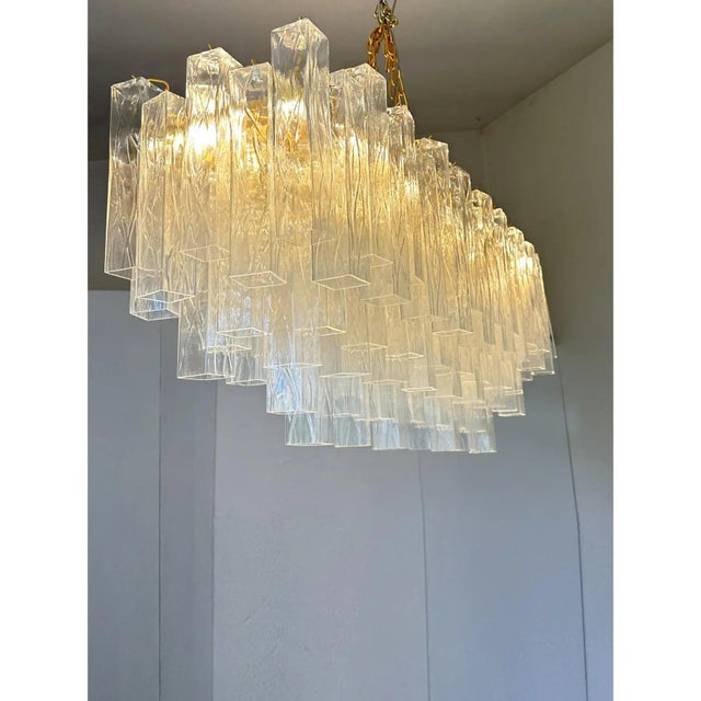 Italian Gold Rectangular Murano Glass Chandelier by Simoeng For Sale - Image 8 of 9
