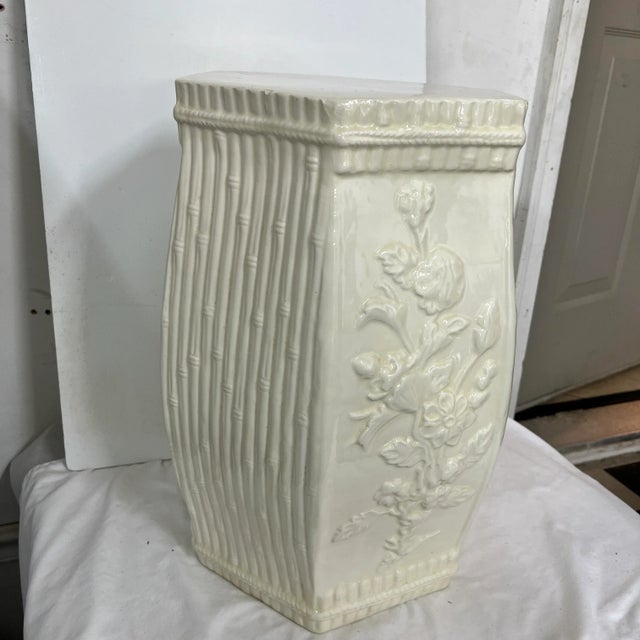 Late 20th Century Chinoiserie White on White Bamboo and Floral Garden Stool For Sale - Image 5 of 6