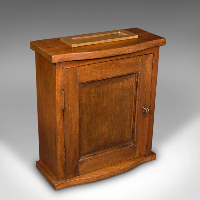 1910s Antique Edwardian English Country House Hotel Letterbox For Sale - Image 10 of 10