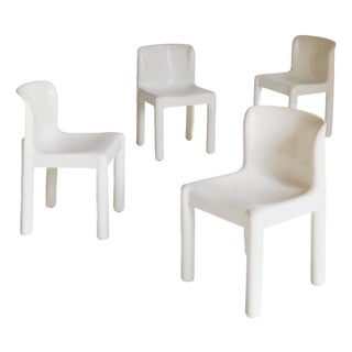 1970s Model 4875 White Plastic Chair by Carlo Bartolli for Kartell For Sale