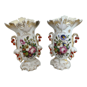 Antique Floral Vase of 2 Designs