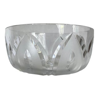 Signed Crystal Bowl With Peacock Feather Design For Sale