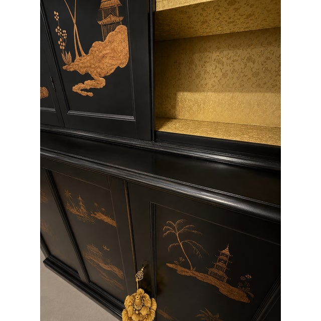 Black 19th Century, English Black Chinoiserie Decorated Bi-Fold Door Cabinet For Sale - Image 8 of 10